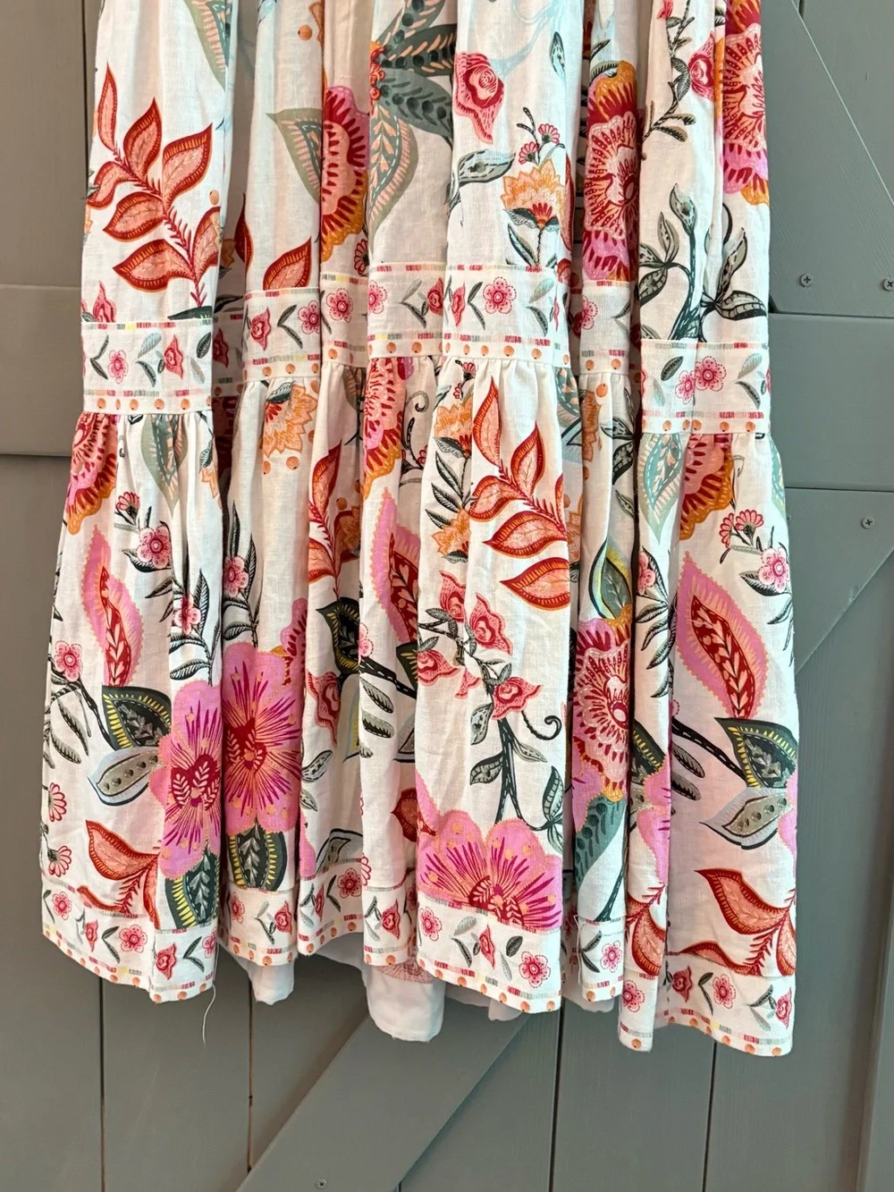 House of Harlow 1960 White Maxi Skirt with Pink & Green Floral Print - Picture 6 of 7